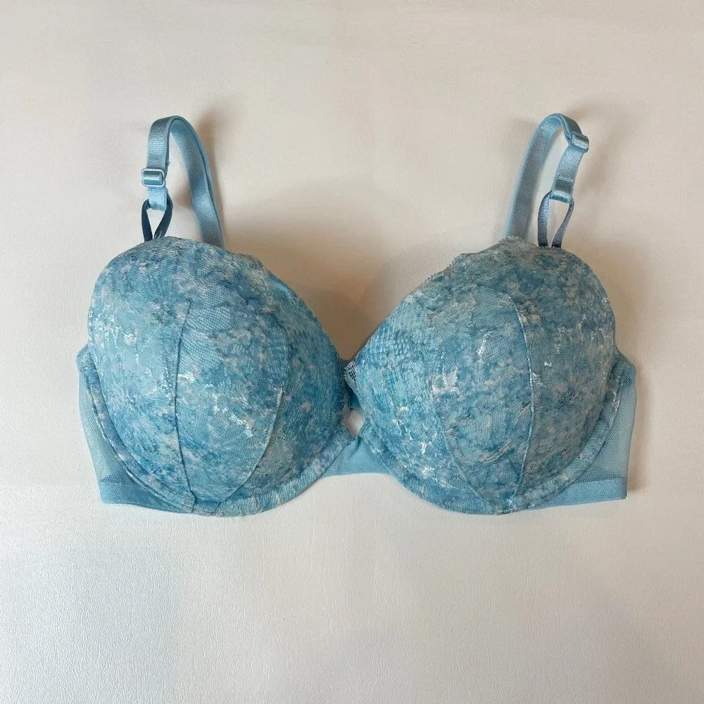NWOT Victoria's Secret Bra 34D Push-Up Blue Lace